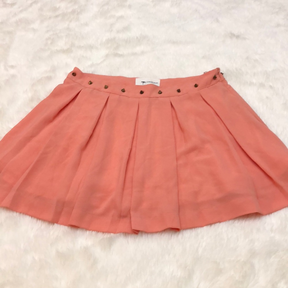 B.P. COLLECTION pleated peachy colored skirt